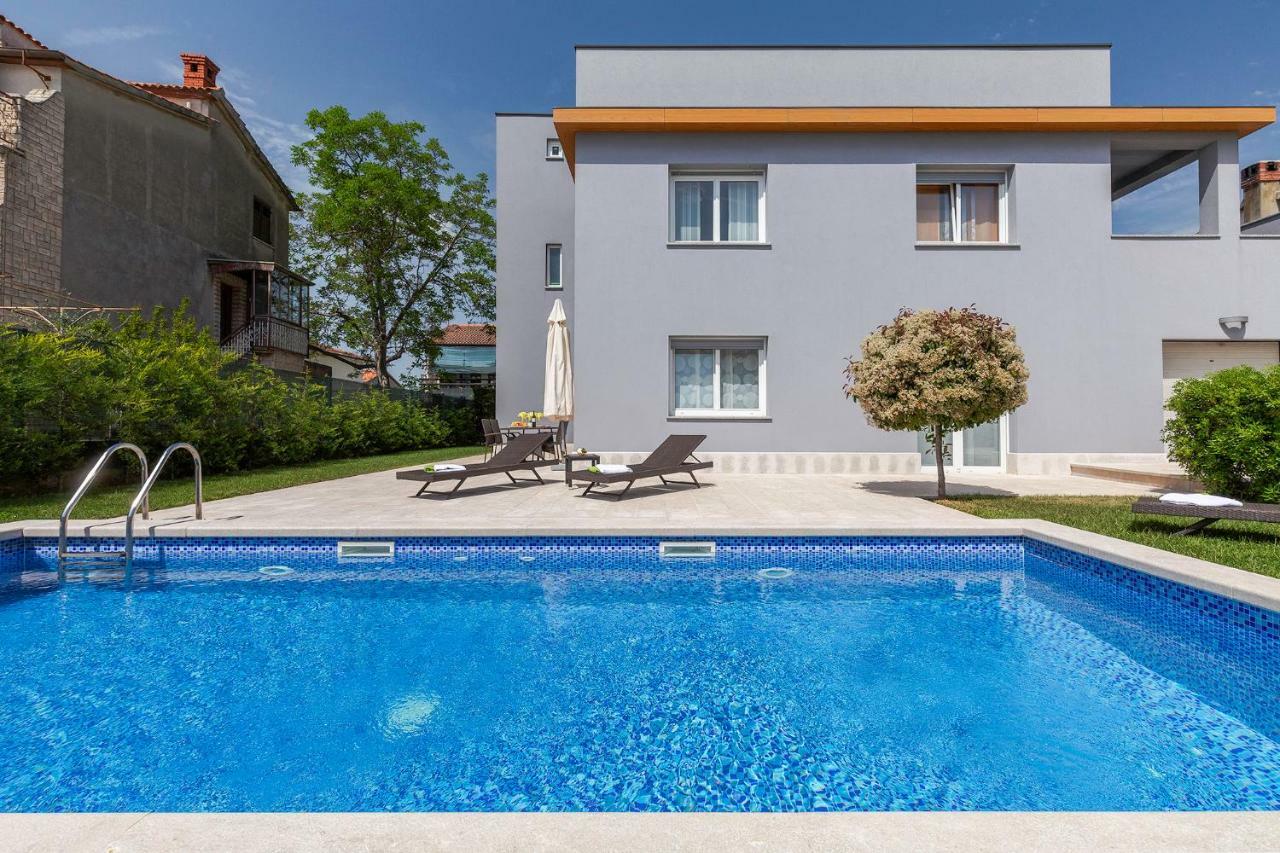 PUY Villa Isabella מראה חיצוני תמונה